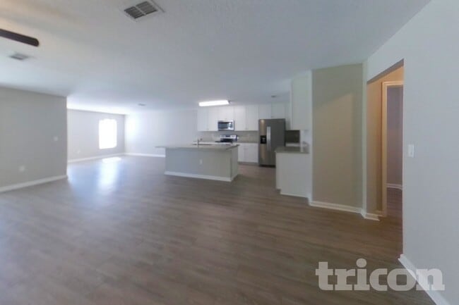 2027 James Wilson Wy