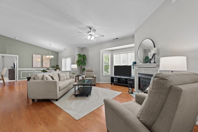 Building Photo - 1121 Turtle Creek Rd Unit 1121 Turtle Creek