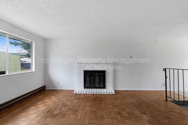 Photo - 37 E Rockwell Ave