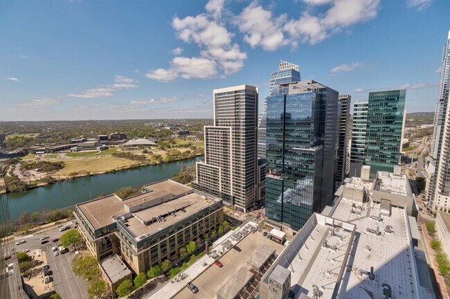 Photo - 210 Lavaca St Unidad 2608