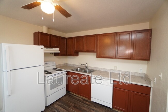 Photo - 11681 W 44th Ave Unidad #6