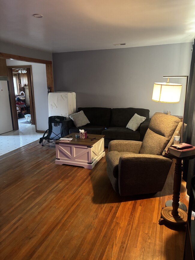 Photo - 1867 Clay Dr