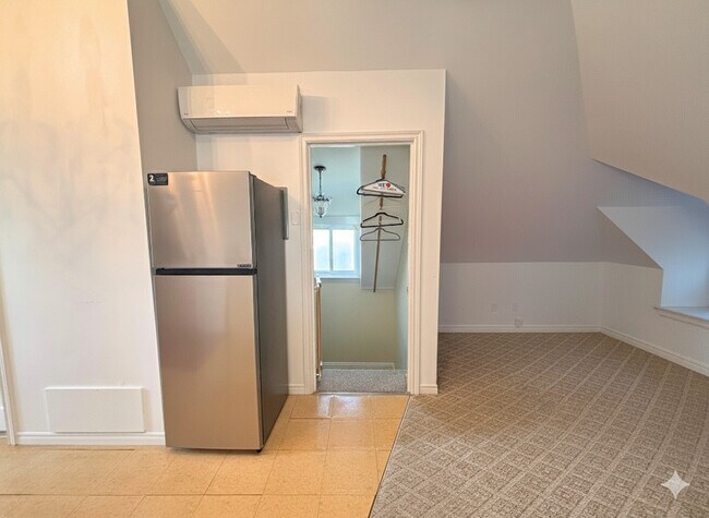 Photo - 74 Garfield Ave S Unit Attic