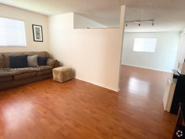 Building Photo - 2901 SW 117th Ct Rental