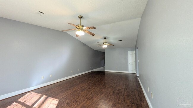 Photo - 912 Rentz Ave