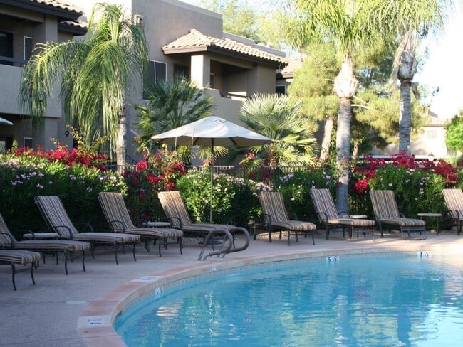 Photo - Experience the Best of Scottsdale living! Unit # 1016