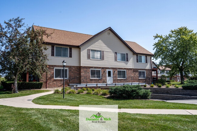 Building Photo - 10640 N Ivy Ct Rental