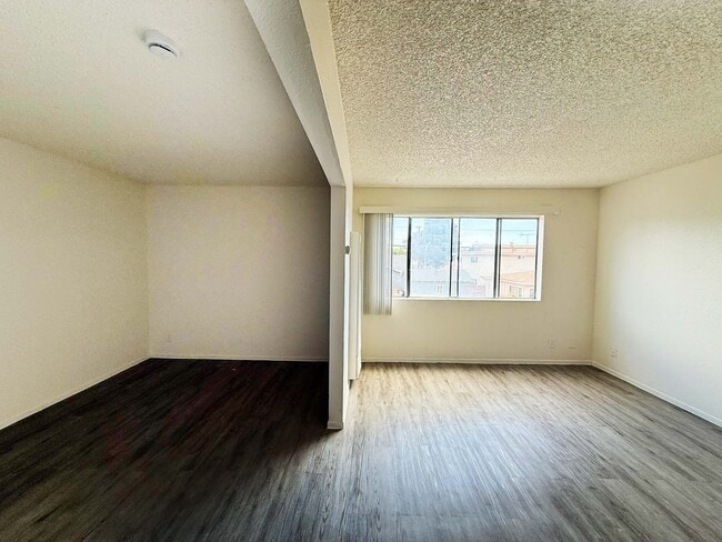 Photo - 1132 Wilmington Blvd Unit 106