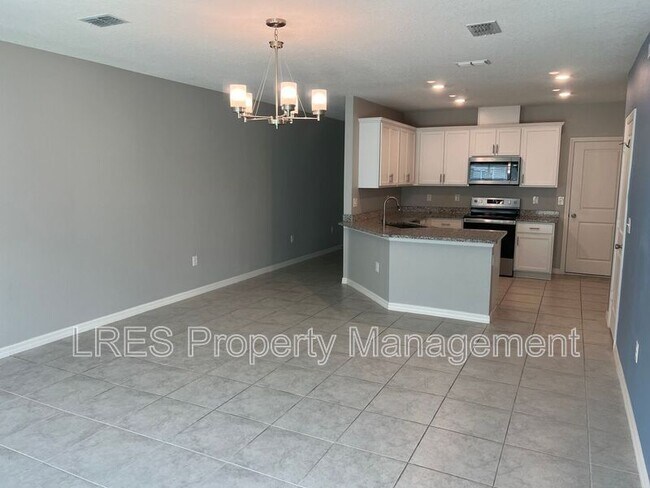 Photo - 2271 Hollyberry Wy