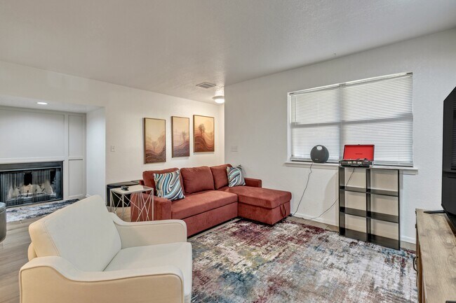 Photo - 11409 Springhollow Rd