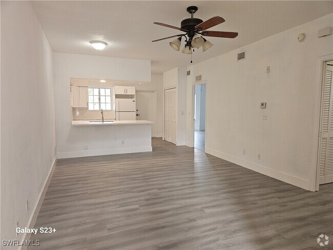 Building Photo - 8424 Bernwood Cove Loop Unit 1511 Rental