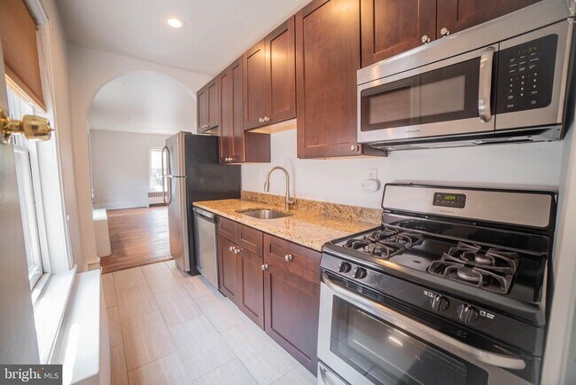 Photo - 2008 Spruce St