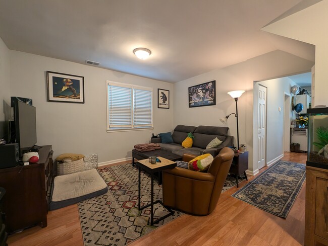 Photo - 1520 W Melrose St Apartamentos Unidad 2R