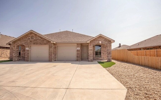 Building Photo - Bell Farms - 2407 Unit B