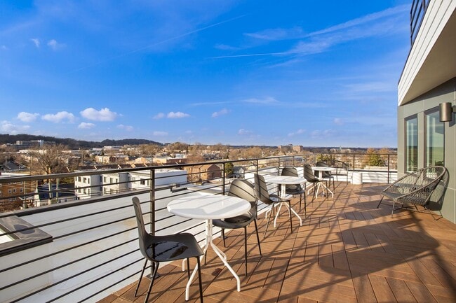 Photo - Perry (Furnished Rooms)