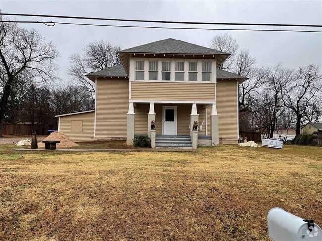 Building Photo - 603 N 8th St Rental