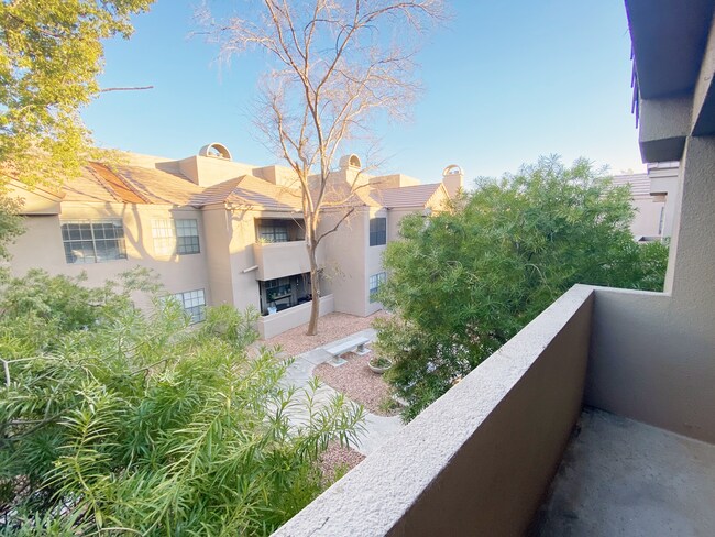 Photo - 5950 N 78th St Unit 212