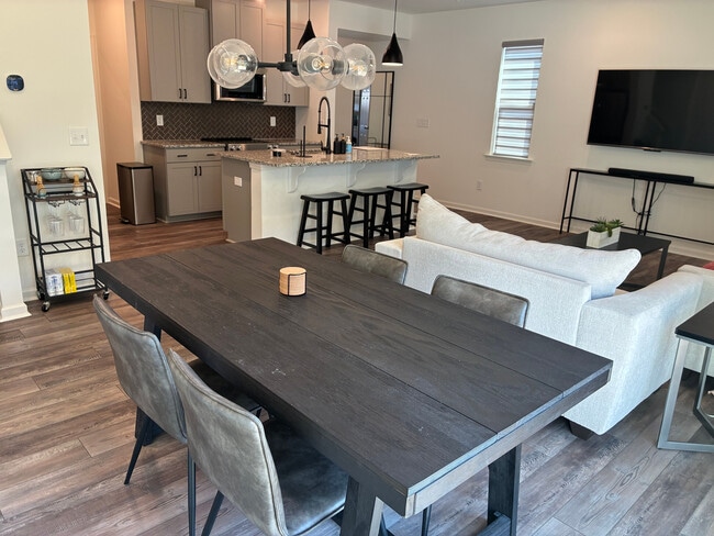 Room in Townhome on Golden Gate Ln