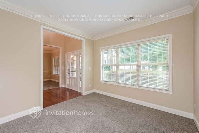 Photo - 4980 Duval Point Way SW