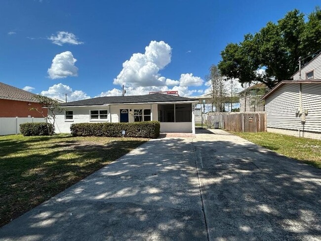 Photo - 4611 W McElroy Ave