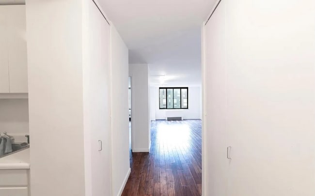 Photo - 275 Greenwich St Unidad 9J