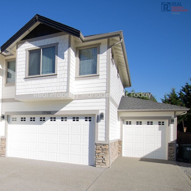 4 Bedroom House in Puyallup! (Virtual Tour... House Rental in