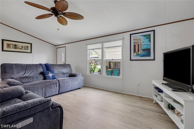 Photo - 220 Ocean Reef Ln