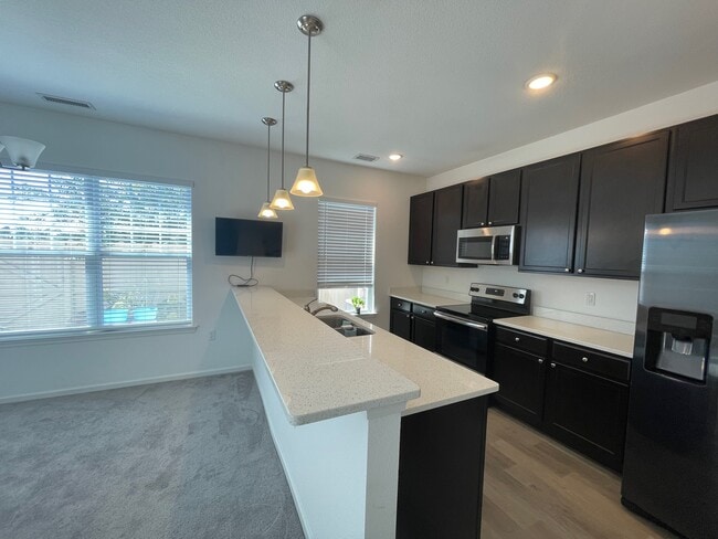 Photo - 413 Heartfield Dr