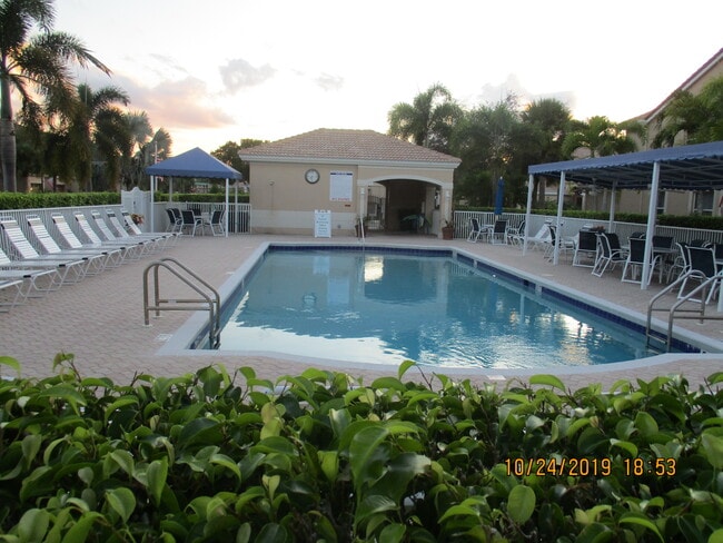 Photo - 6878 Sterling Greens Ct Unidad 202