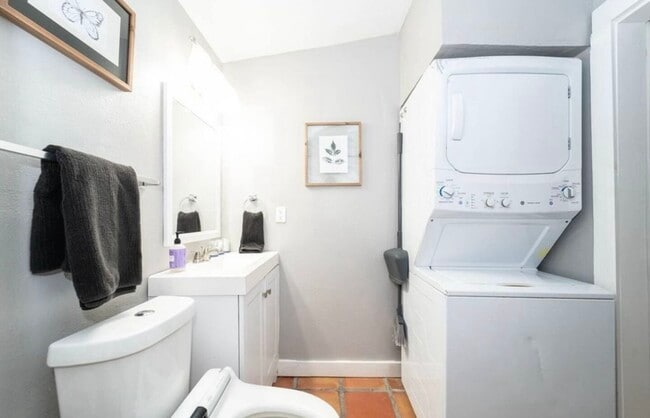 Photo - 3017 28th St