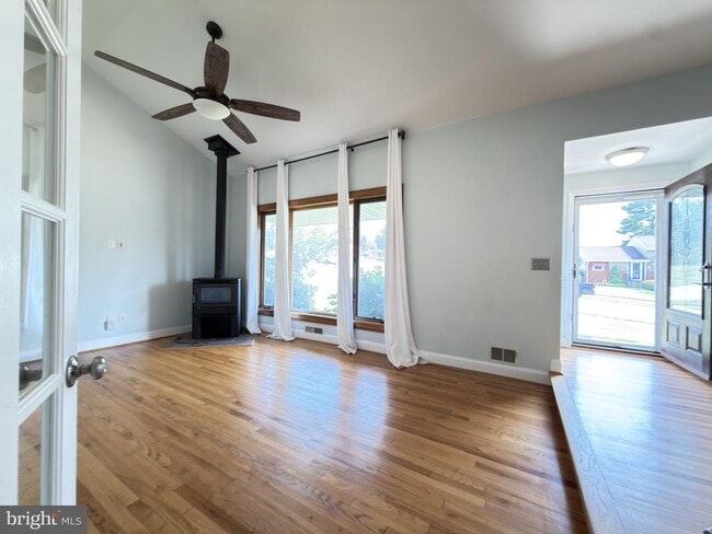 Photo - 153 Othoridge Rd