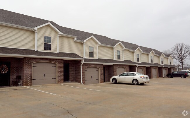 Photo - 648 Stowe Ct Building 2