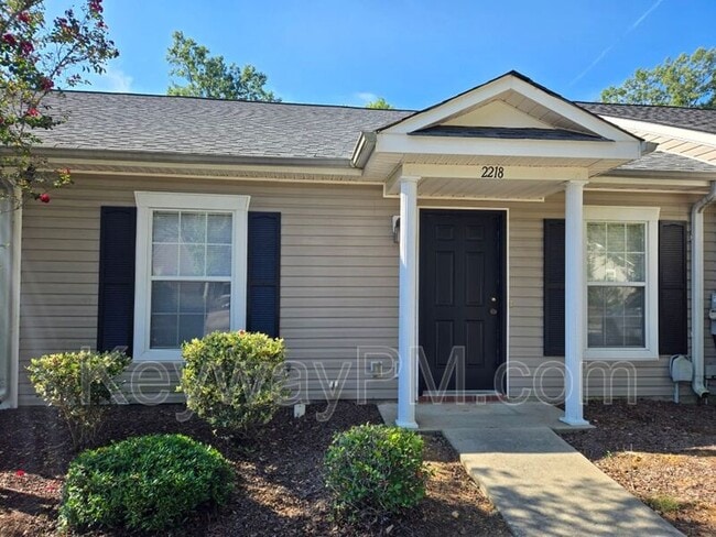 Building Photo - 2218 Bridgeton Rd Rental