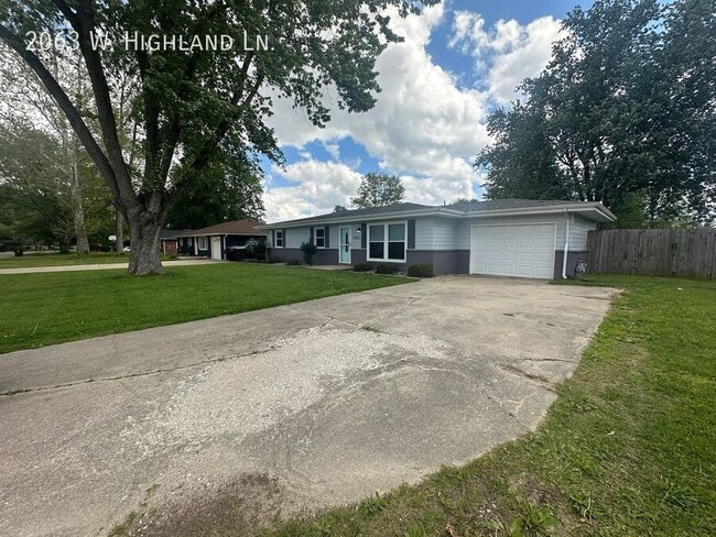 Photo - 2063 W Highland Ln