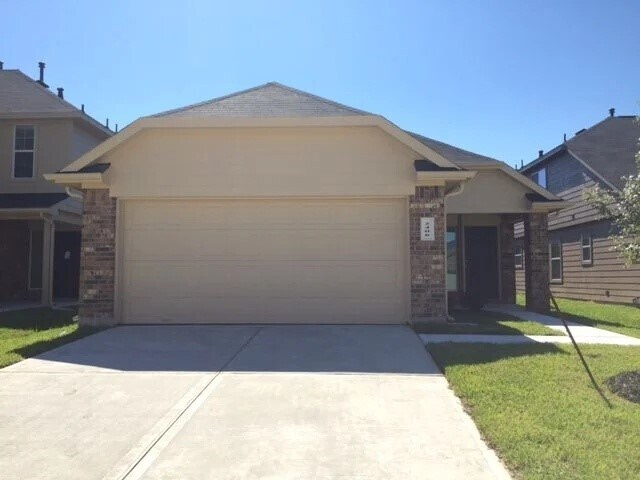 Building Photo - 2406 Peterborough Way