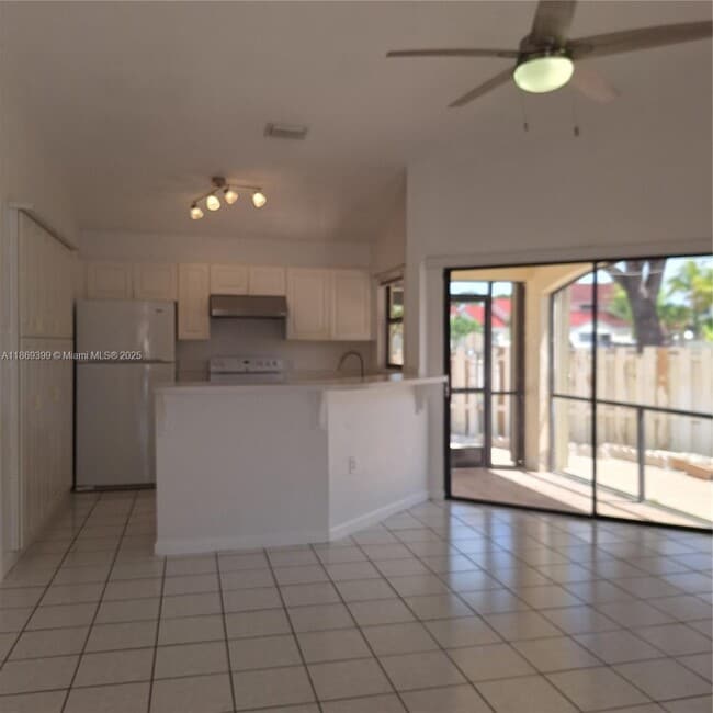Photo - 3214 San Remo Cir