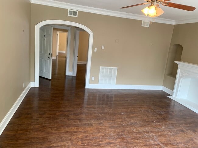 Photo - 7831 S Cornell Ave