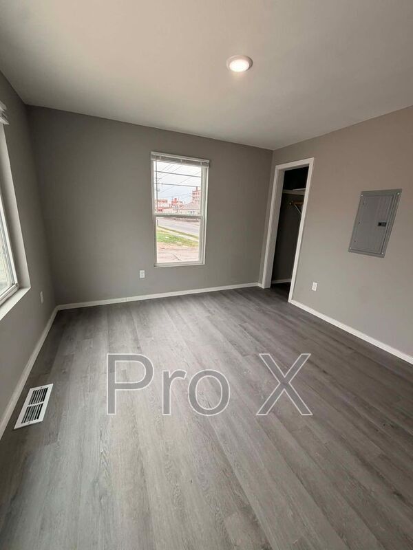 Photo - 117-121 S Byers Apartments Unit 121 S Byers 105