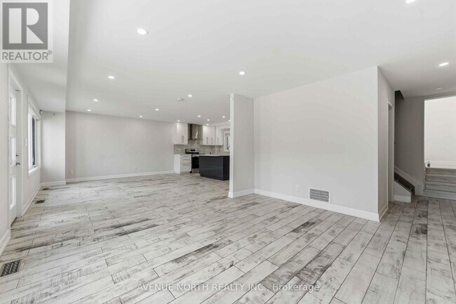 Photo - 2676 Ayers Ave