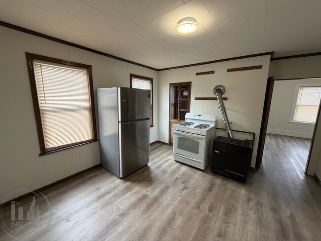 Photo - 73 Esther St Unit 3