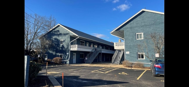 Photo - 94 Cowesett Ave Unit 26 Cowesstt Gardens