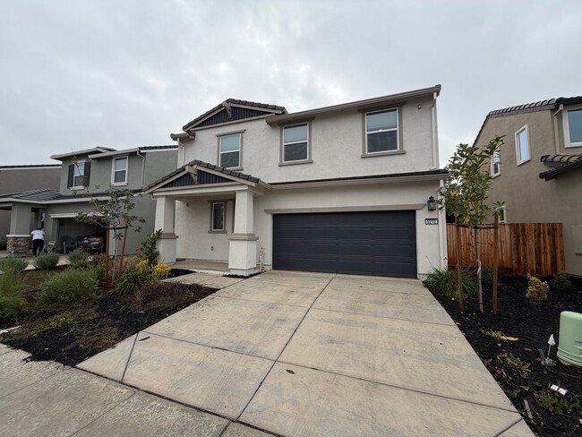 Building Photo - 3 Bedroom | 2.5 Bathroom | New single family home