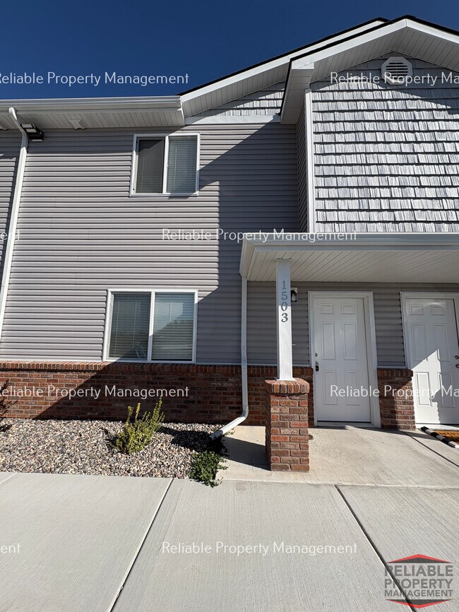 Photo - 2015 Lawrence Ln