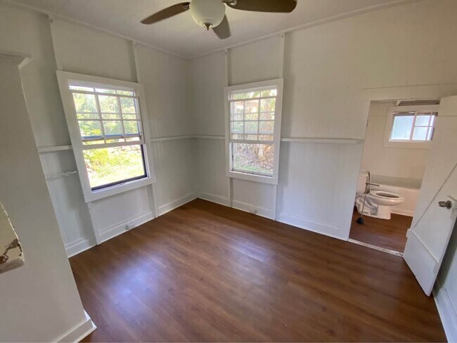 33 Poni Pl Unit #C