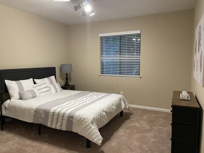 Photo - Element at Creekside