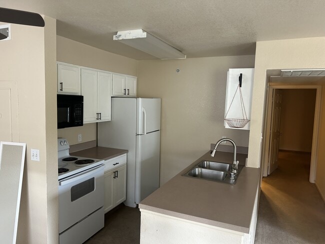 Photo - 127 Jules Dr