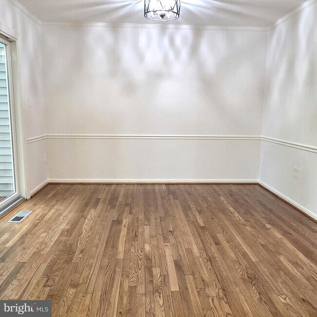 Photo - 10617 Pine Haven Terrace