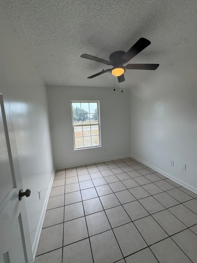 Photo - 3 Bed / 1 Bath Available Now in Weiner, AR.