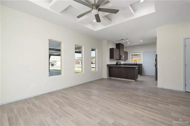 909 W Mahala Ave Unit 2