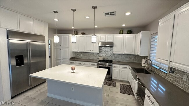 Building Photo - 5273 Candlespice Way Rental